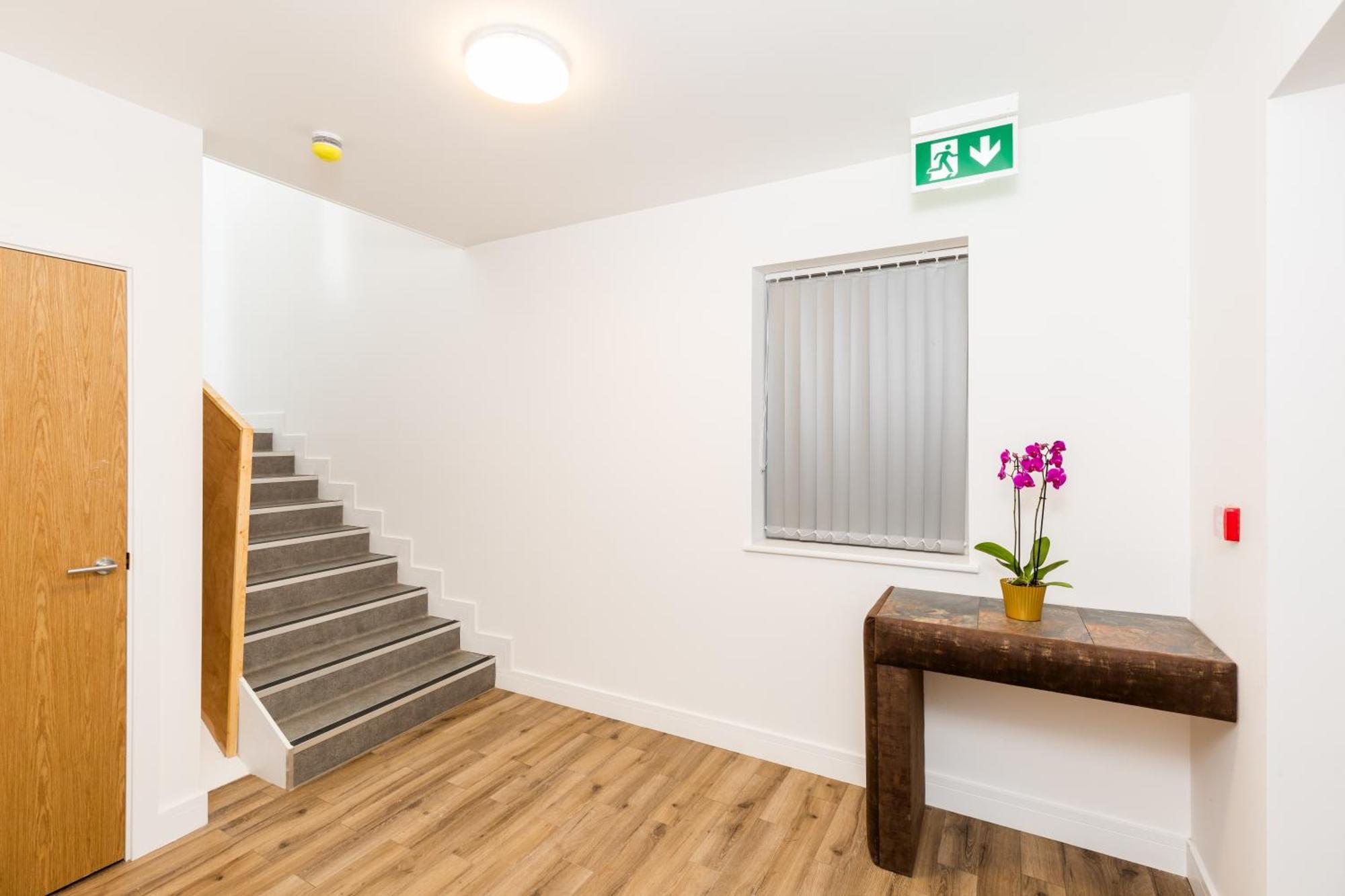 The Suites Inn Hotel Birmingham Merry Hill ブライアリー・ヒル エクステリア 写真